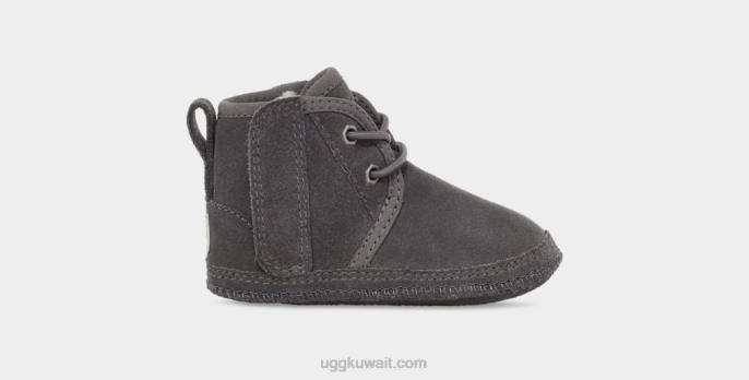نيوميل فحم طفل UGG 08HB2019