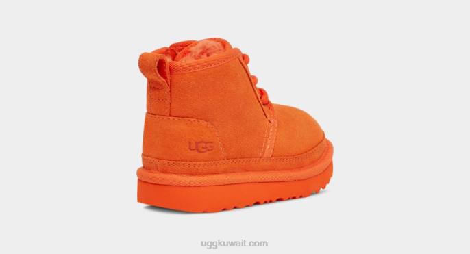 حذاء نيوميل الثاني صودا برتقال الأطفال الصغار UGG 08HB1966