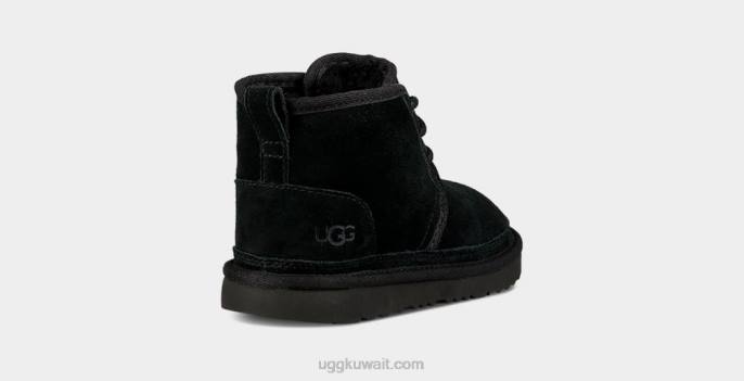 حذاء نيوميل الثاني أسود أطفال UGG 08HB1700