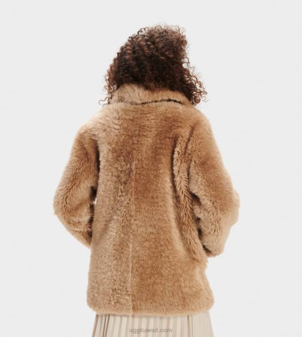 معطف قصير من ليانا أمفورا نحيف UGG 08HB1171