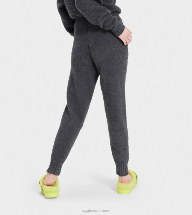 عداء صفية سبج نحيف UGG 08HB1176