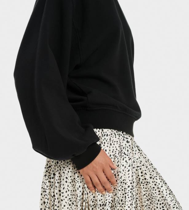 جدول بالون الأكمام طاقم الرقبة أسود نحيف UGG 08HB1362