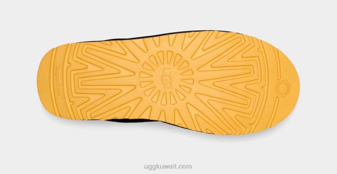 حذاء نيوميل أسود / ذرة رجال UGG 08HB1553