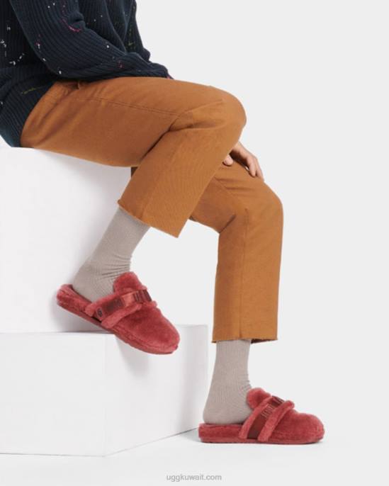 زغب عليه خمر أحمر رجال UGG 08HB1634