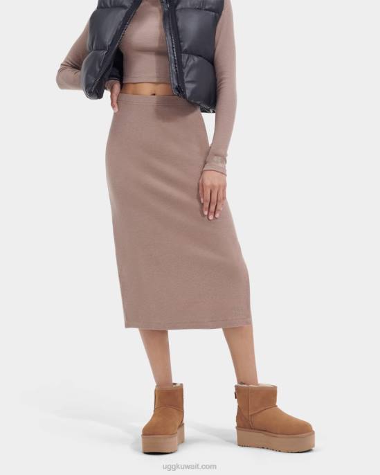 منصة صغيرة كلاسيكية كستناء نحيف UGG 08HB348