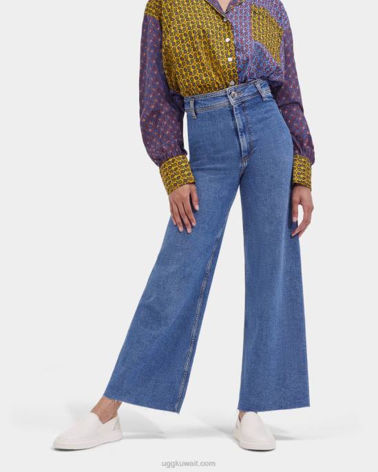 الانزلاق على ألاميدا ناصعة البياض نحيف UGG 08HB569