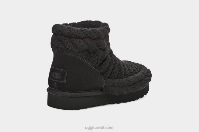 كلاسيك ميني متماسكة مكتنزة أسود نحيف UGG 08HB702