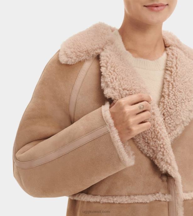 معطف جلد الغنم fayre مزدوج الوجه خشب الصندل نحيف UGG 08HB1169