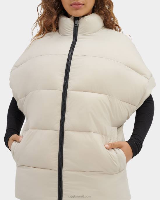 سترة منفوخة بوجهين من sydnee أسود / قصر نحيف UGG 08HB1221